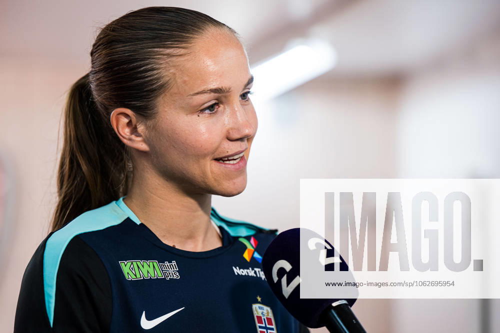 Guro Reiten of the Norwegian women s national football team during a press conference on June 2, 2025 in Sion Photo Marius Simensen BILDBYRAN COP 238 bbeng dam football fotball fotboll norge norway press conference pressekonferanse soccer uefa women s nations league