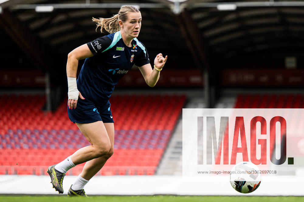 Elisabeth Terland of the Norwegian women s national football team during a training session on June 2, 2025 in Sion Photo Marius Simensen BILDBYRAN COP 238 bbeng dam football fotball fotboll norge norway practice soccer training trening träning uefa women s nations league