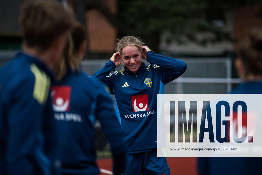 Hanna Lundkvist of the Swedish women s national football team during a training session on June 24, 2025 in Ahus Photo Mathias Bergeld BILDBYRAN code MB MB1150 fotboll football soccer fotball träning practice training sverige sweden dam bbeng kvinner women