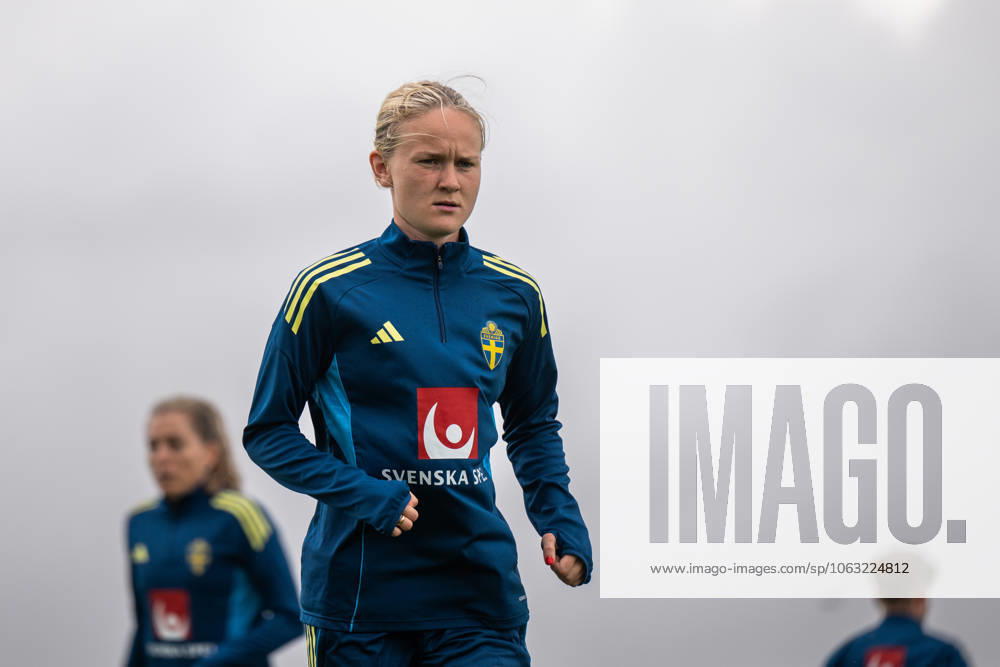 Matilda Vinberg of the Swedish women s national football team during a training session on June 25, 2025 in Ahus Photo Mathias Bergeld BILDBYRAN code MB MB1152 fotboll football soccer fotball träning practice training sverige sweden dam bbeng kvinner women