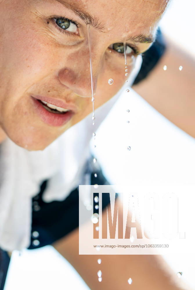 Guro Reiten of the Norwegian women s national football team cools down during a training session ahead of the UEFA Women s Euro 2025 on June 30, 2025 in Neuchatel Photo Vegard Grott BILDBYRAN kod VG VG0775 bbeng fotboll football soccer fotball fotballs em fotball em europamästerskap em uefa womens euro em 2025 träning practice training trening norge norway dam day 2