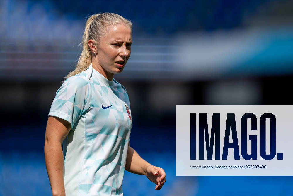 Thea Bjelde of the Norwegian women s national football team during a training session ahead of the UEFA Women s Euro 2025 on July 1, 2025 in Basel Photo Vegard Grott BILDBYRAN kod VG VG0777 bbeng fotboll football soccer fotball fotballs em fotball em europamästerskap em uefa womens euro em 2025 träning practice training trening norge norway dam day 1
