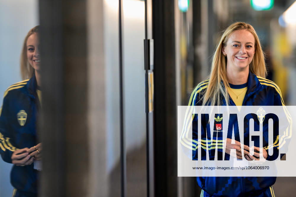 Amanda Ilestedt of the Swedish women s national football team ahead of a press event during the UEFA Women s Euro 2025 Championship on July 10, 2025 in Cham Photo Ludvig Thunman BILDBYRAN kod LT LT0710 fotboll football soccer fotbolls em europamästerskap em uefa womens euro uefa womens european football championship womens euro 2025 dam kvinner women pressträff event meeting sverige sweden day 9 bbeng