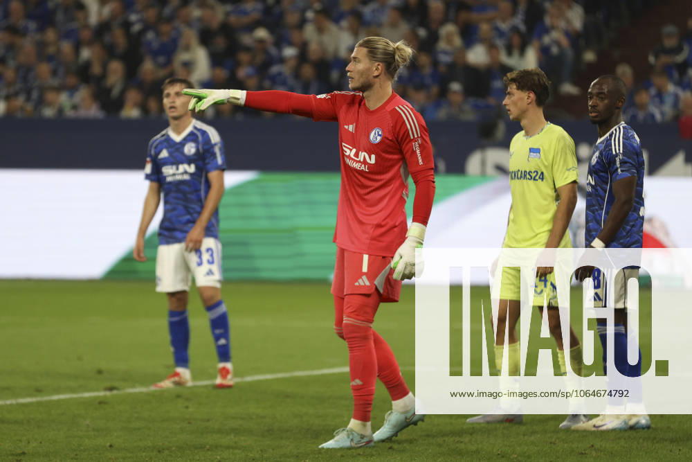 Goalkeeper Loris Karius FC Schalke 04 gestures, gestures during the 2 Bundesliga match between FC Schalke 04 and Hertha BSC, Veltins Arena on August 01, 2025 in Gelsenkirchen, Germany Photo by Oliver Kaelke DeFodi Images Goalkeeper Loris Karius FC Schalke 04 gestures during the 2 Bundesliga match between FC Schalke 04 and Hertha BSC at Veltins Arena on August 1, 2025 in Gelsenkirchen, Germany Photo by Oliver Kaelke DeFodi Images DFB DFL REGULATIONS PROHIBIT ANY USE OF PHOTOGRAPHS AS IMAGE SEQUENCES AND OR QUASI VIDEO Photo by Oliver Kaelke DeFodi Images