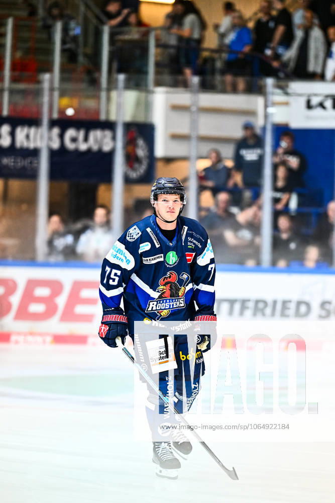 Julian Napravnik Iserlohn Roosters, 75 , GER, first joint ice training of the Iserlohn Roosters, ice hockey, Penny DEL, pre-season preparation, 2025 2026 season, 09 08 2025, GER, first joint ice training of the Iserlohn Roosters, ice hockey, Penny DEL, pre-season preparation, 2025 2026 season, 09 08 2025 Iserlohn