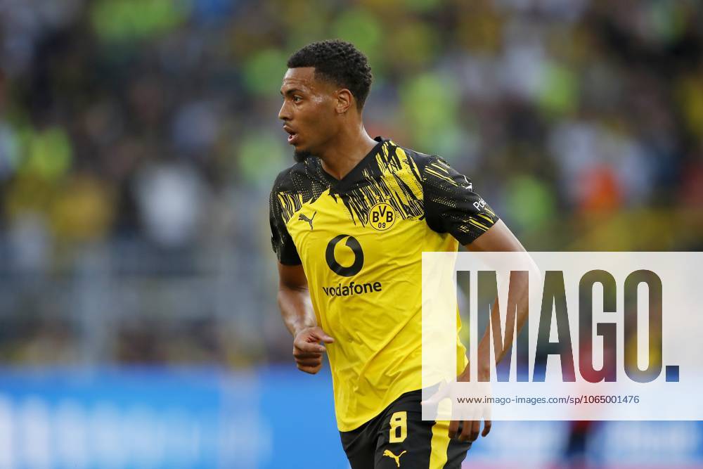 DORTMUND - Felix Nmecha of Borussia Dortmund during a friendly match between Borussia Dortmund and Juventus at Signal Iduna Park stadium on August 10, 2025, in Dortmund, Germany. ANP Hollandse Hoogte BART STOUTJESDIJK Borussia Dortmund - Juventus 2025 26 ANPxSportx StoutjesdijkxIVx 533180546 originalFilename: 533180546