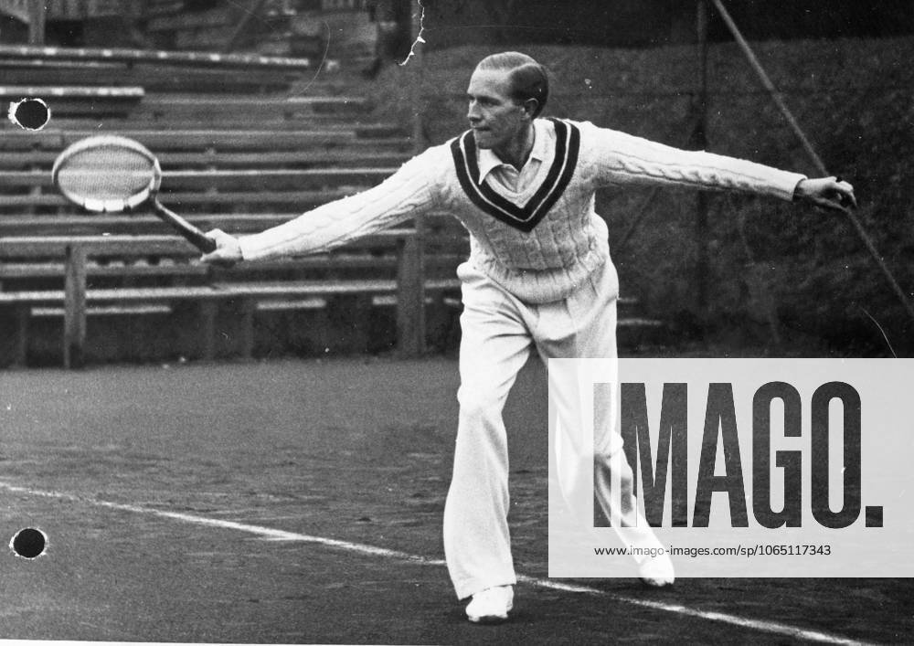 Tennis u B Z Gottfried from Cramm Germany ATTENTION date estimated !ACHTUNG AUFNAHMEDATUM GESCHÄTZT!