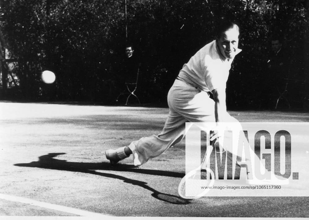 Tennis u B Z Gottfried from Cramm Germany ATTENTION date estimated !ACHTUNG AUFNAHMEDATUM GESCHÄTZT!