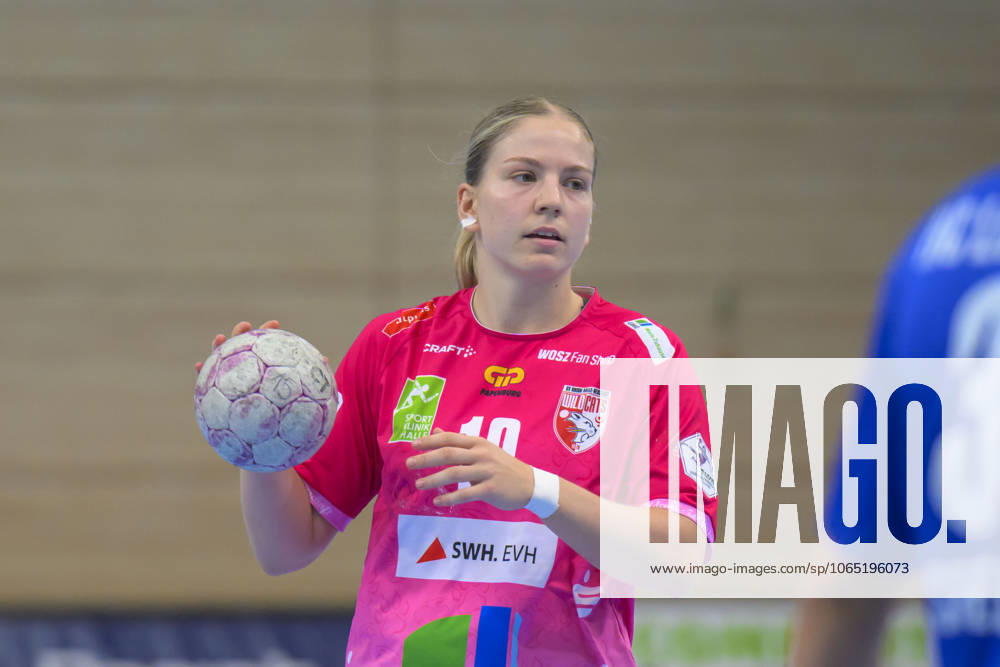 Viktoria Marksteiner Halle, 10 , SV Union Halle Neustadt HC Leipzig, Handball Women, Bundesliga, Halle Saale Cup, Final, Season 2025 26, 16 08 2025 Halle SWH Arena Sachsen Anhalt Germany