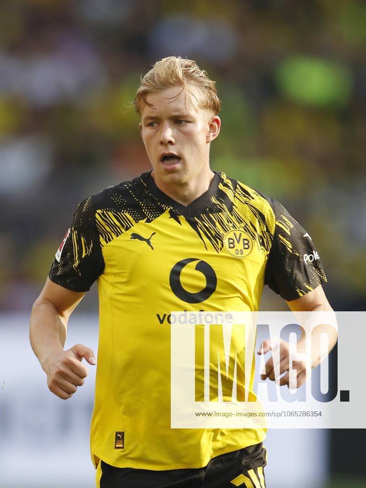 DORTMUND - Daniel Svensson of Borussia Dortmund during a friendly match between Borussia Dortmund and Juventus at Signal Iduna Park stadium on August 10, 2025, in Dortmund, Germany. ANP Hollandse Hoogte BART STOUTJESDIJK Borussia Dortmund - Juventus 2025 26 ANPxSportx StoutjesdijkxIVx 533622106 originalFilename: 533622106