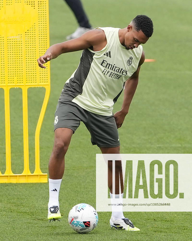 Real Madrid CF s Trent Alexander-Arnold during training session prior to the game 1 of La Liga against Club Atletico Osasuna. August 18, 2025. (2025081821)
