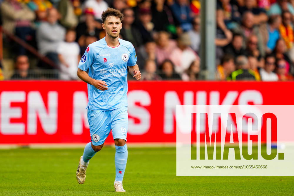 Eredivisie: Go Ahead Eagles v Sparta Rotterdam Deventer - Mitchell van Bergen of Sparta Rotterdam during the third round of the 2025 2026 Eredivisie season. The match is set between Go Ahead Eagles and Sparta Rotterdam at De Adelaarshorst on 23 August 2025 in Deventer, The Netherlands. (VK Sportphoto Danny de Groot)