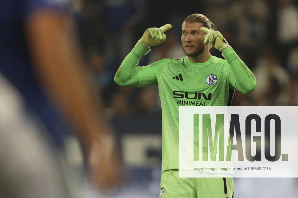 Goalkeeper Loris Karius FC Schalke 04 gestures, gestures during the 2 Bundesliga match between FC Schalke 04 and VfL Bochum, Veltins Arena on August 23, 2025 in Gelsenkirchen, Germany Photo by Oliver Kaelke DeFodi Images Goalkeeper Loris Karius FC Schalke 04 gestures during the 2 Bundesliga match between FC Schalke 04 and VfL Bochum at Veltins Arena on August 23, 2025 in Gelsenkirchen, Germany Photo by Oliver Kaelke DeFodi Images DFB DFL REGULATIONS PROHIBIT ANY USE OF PHOTOGRAPHS AS IMAGE SEQUENCES AND OR QUASI VIDEO Photo by Oliver Kaelke DeFodi Images