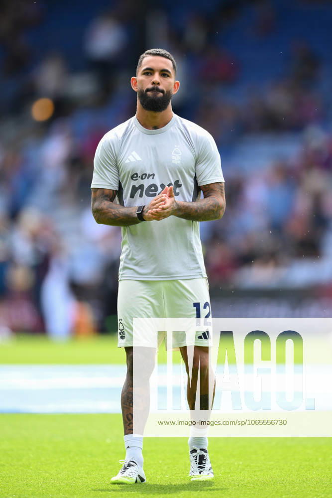 Crystal Palace v Nottingham Forest - Premier League Douglas Luiz of Nottingham Forest plays during the Premier League match between Crystal Palace and Nottingham Forest at Selhurst Park in London, England, on August 24, 2025. London Greater London United Kingdom