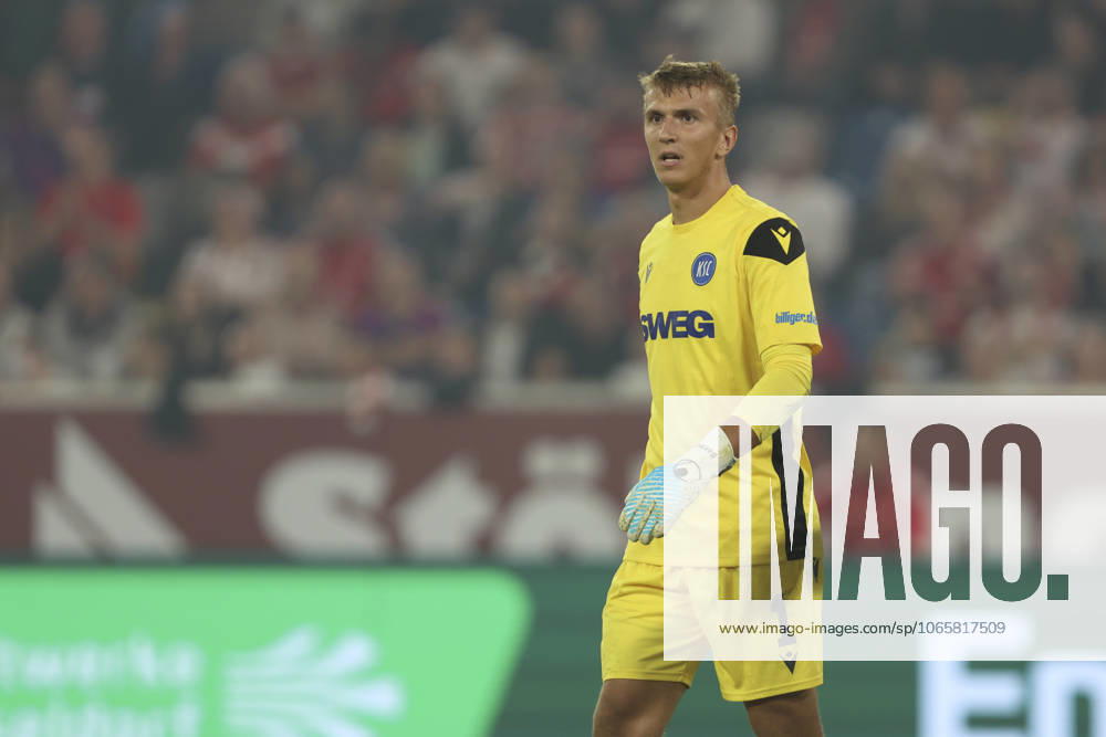 Goalkeeper Hans Christian Bernat Karlsruher SC looks on during the 2 Bundesliga match between Fortuna Düsseldorf and Karlsruher SC, Merkur Spiel Arena on August 30, 2025 in Düsseldorf, Germany Photo by Oliver Kaelke DeFodi Images Goalkeeper Hans Christian Bernat Karlsruher SC looks on during the 2 Bundesliga match between Fortuna Düsseldorf and Karlsruher SC at Merkur Spiel Arena on August 30, 2025 in Düsseldorf, Germany Photo by Oliver Kaelke DeFodi Images Photo by Oliver Kaelke DeFodi Images