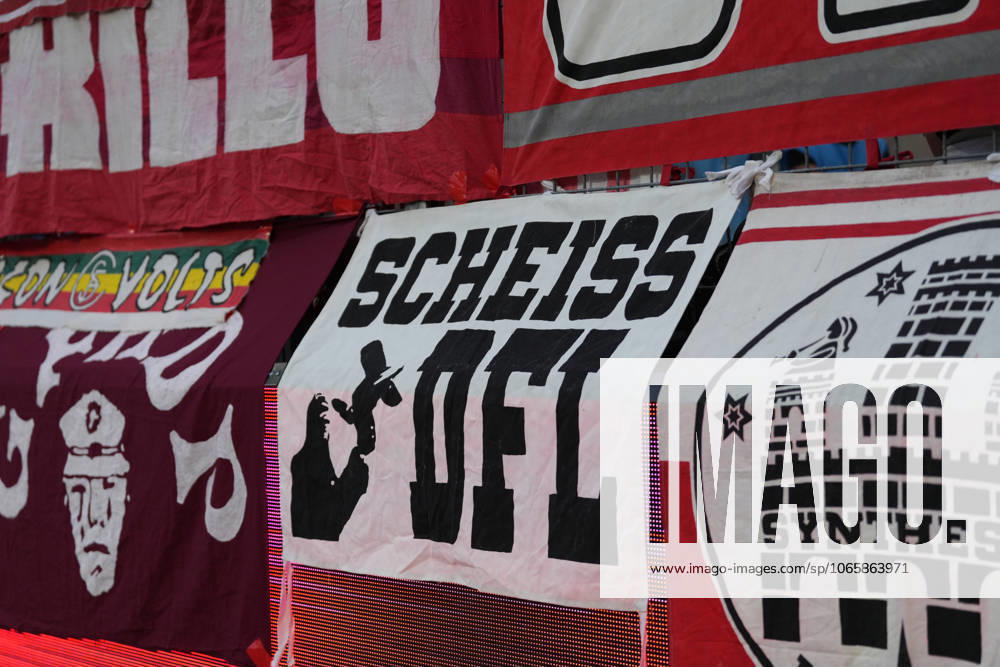 Banner of the fans and Ultras in the stands, Banner, Shit DFL , Germany, Football, 1 Bundesliga, 2 Matchday, 2025 2026, 1 FC Köln vs SC Freiburg, 31 08 2025, RheinEnergieSTADION, Cologne, Germany DFL REGULATIONS PROHIBIT ANY USE OF PHOTOGRAPHS AS IMAGE SEQUENCES AND OR QUASI VIDEO Cologne RheinEnergieSTADION North Rhine-Westphalia Germany