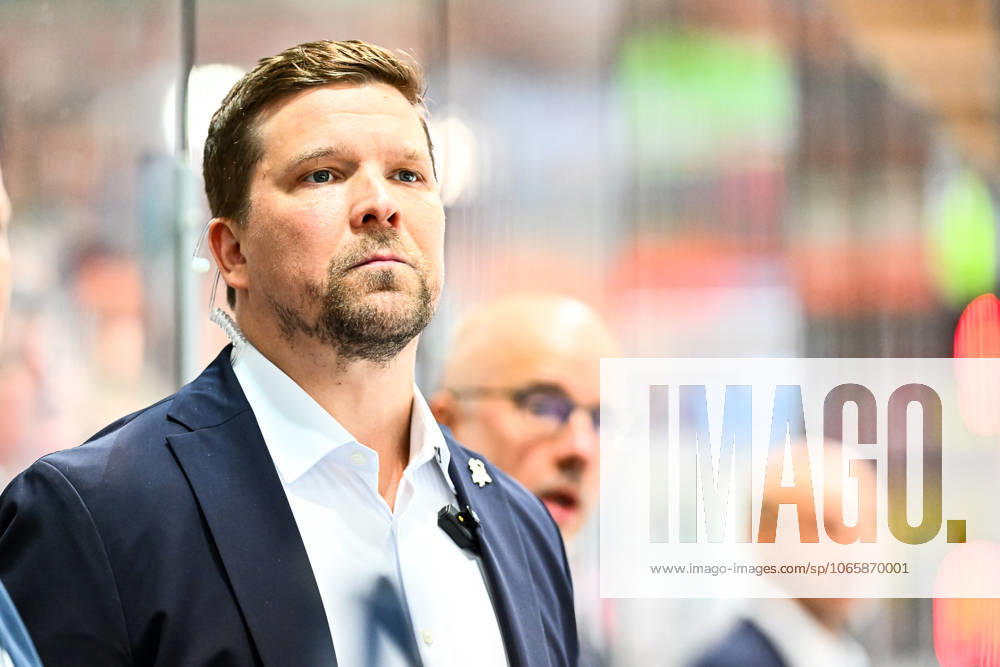 Jannu Kujala Co Coach, Assistant Coach, Performance Coach, Iserlohn Roosters , GER, Iserlohn Roosters vs Kölner Haie, Ice Hockey, Gottfried Schultz NRW Cup, Final, Season 2025 2026, 31 08 2025, GER, Iserlohn Roosters vs Kölner Haie, Ice Hockey, Gottfried Schultz NRW Cup, Final, Season 2025 2026, 31 08 2025 Iserlohn