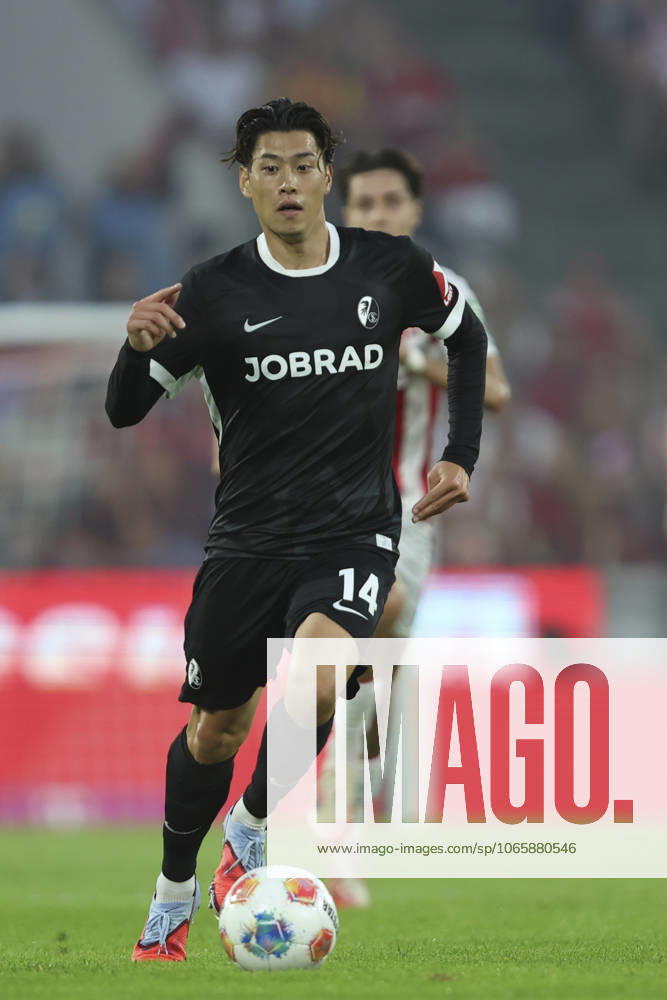 Yuito Suzuki SC Freiburg in action, on the ball, individual action during the Bundesliga match between 1 FC Köln and Sport Club Freiburg, RheinEnergieSTADION on August 31, 2025 in Cologne, Germany Photo by Oliver Kaelke DeFodi Images Yuito Suzuki SC Freiburg controls the ball during the Bundesliga match between 1 FC Köln and Sport Club Freiburg at RheinEnergieSTADION on August 31, 2025 in Köln, Germany Photo by Oliver Kaelke DeFodi Images DFL regulations prohibit any use of photographs as image sequences and or quasi video Photo by Oliver Kaelke DeFodi Images