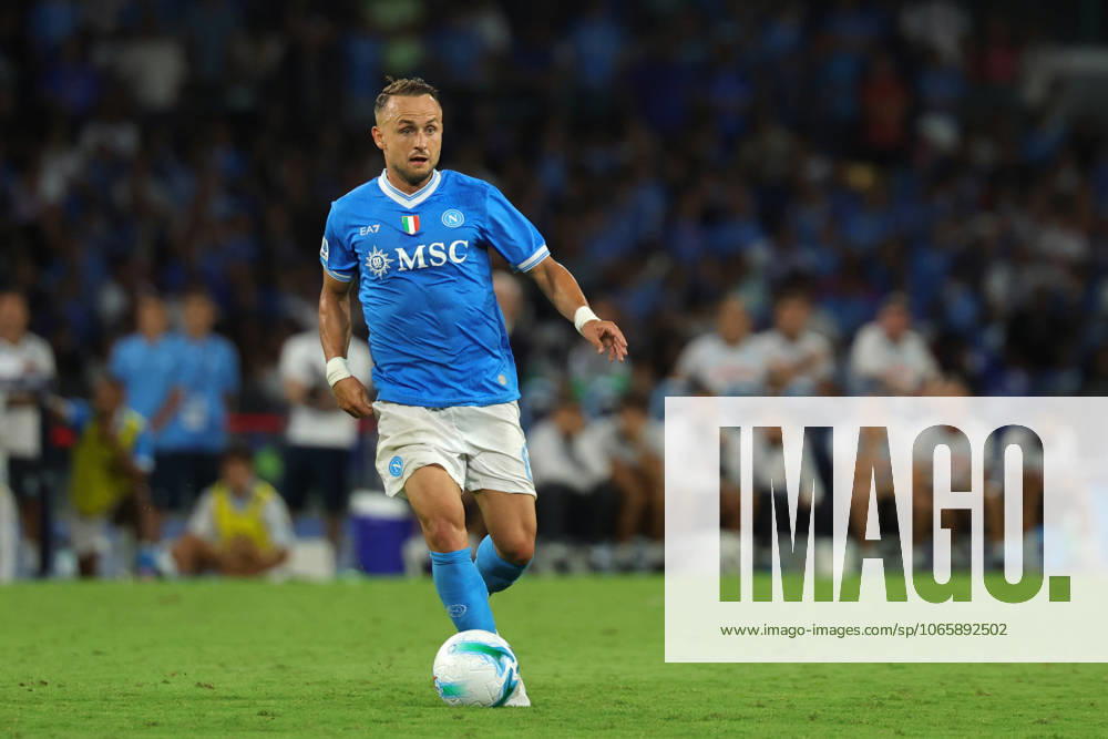 Napolis Stanislav Lobotka during the Serie A soccer match between Napoli and Cagliari at the Diego Armando Maradona Stadium in Naples, southern italy - Saturday , August 30 , 2025. - Soccer .