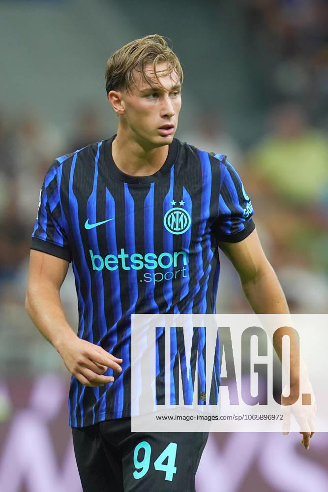 Inter Milan s Pio Esposito during the Serie A soccer match between Inter and Udinese at the San Siro Stadium in Milan , north Italy - Sunday , August 31 , 2025. - Soccer .