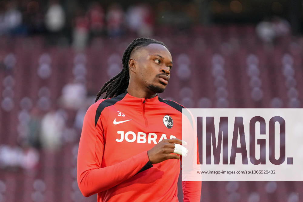 Jordy Makengo SC Freiburg, 33 , Germany, Football, 1 Bundesliga, 2 Matchday, 2025 2026, 1 FC Köln vs SC Freiburg, 31 08 2025, RheinEnergieSTADION, Cologne, Germany DFL REGULATIONS PROHIBIT ANY USE OF PHOTOGRAPHS AS IMAGE SEQUENCES AND OR QUASI VIDEO Köln RheinEnergieSTADION Nordrhein Westfalen Germany