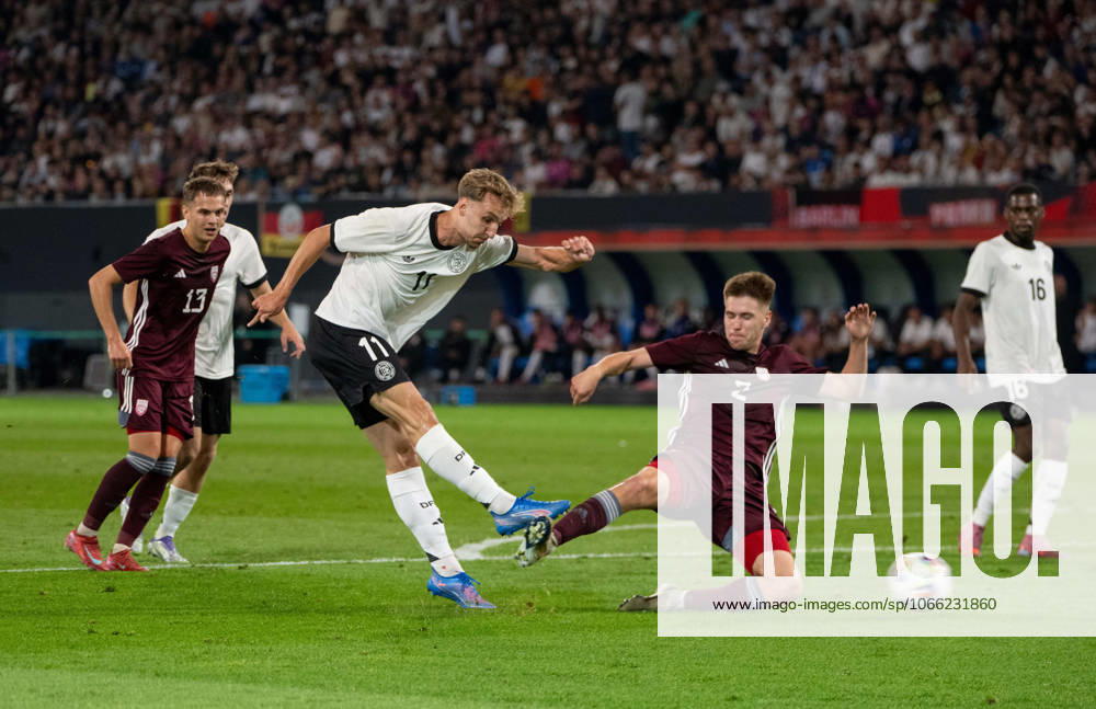 Soccer, Youth, Season 2025 26, U21, European Championship Qualification Group F 3 Matchday in Rostock, Germany Latvia, v l Nelson Weiper U21, Germany scores the goal for 1 0 against Glebs Zaleiko, 09 09 2025,