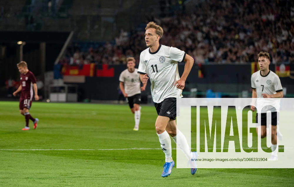 Soccer, Youth, Season 2025 26, U21, European Championship Qualification Group F 3 Matchday in Rostock, Germany Latvia, f l Nelson Weiper U21, Germany , Brajan Gruda U21, Germany , Celebration after goal to 1 0, 09 09 2025,