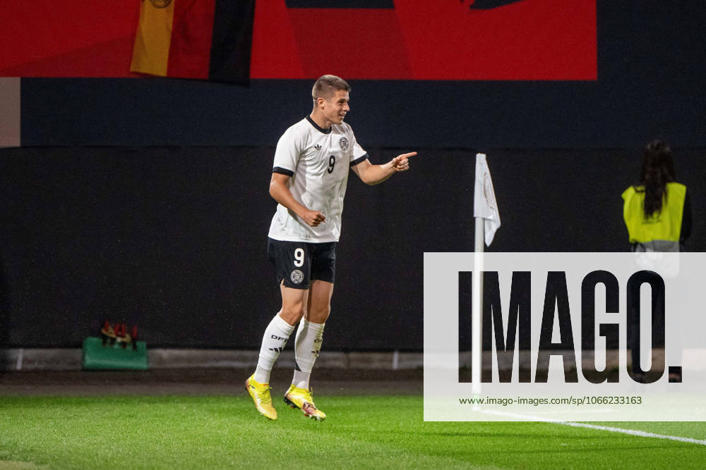 Soccer, Youth, Season 2025 26, U21, European Championship Qualification Group F 3 Matchday in Rostock, Germany Latvia, Nicolo Tresoldi U21, Germany , Cheering after goal to 3 0, 09 09 2025,