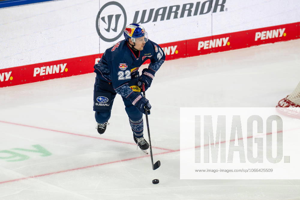 Ville Pokka 22 EHC Red Bull Muenchen , EHC Red Bull Muenchen vs Pinguins Bremerhaven, PENNY DEL, Playoff Main Round, Matchday 2, 14 09 2025 Muenchen Bayern Germany