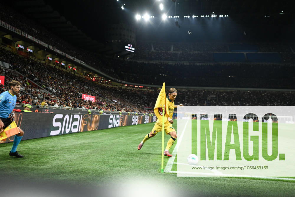 Luka Modric of AC Milan in action during the Italian Serie A football match between AC Milan and Bologna FC on September 14, 2025 at Giuseppe Meazza San Siro Siro stadium in Milan, Italy