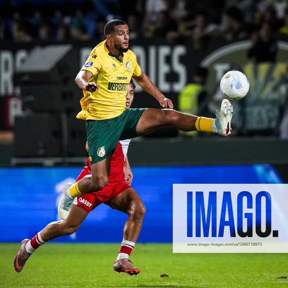 SITTARD - Mohamed Ihattaren of Fortuna Sittard during the Dutch Eredivisie match between Fortuna Sittard and FC Utrecht at the Fortuna Sittard Stadium on September 20, 2025, in Sittard, Netherlands. ANP TOBIAS KLEUVER Eredivisie 2025 26 ANPxSportx IVx 537007584 originalFilename: 537007584