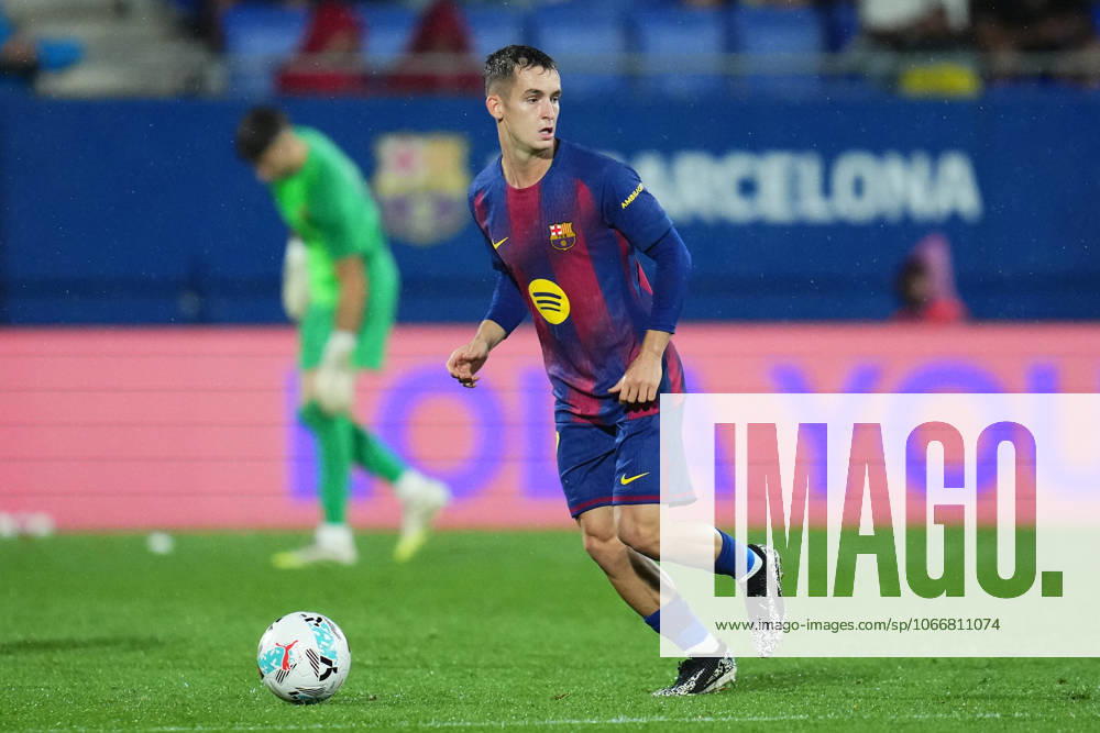 ESP: FC Barcelona, Barca - Getafe CF. La Liga EA Sports. Date 5 Marc Casado of FC Barcelona during the La Liga EA Sports match between FC Barcelona - Getafe CF played at Johan Cruyff Stadium on September 21, 2025 in Barcelona. kpng