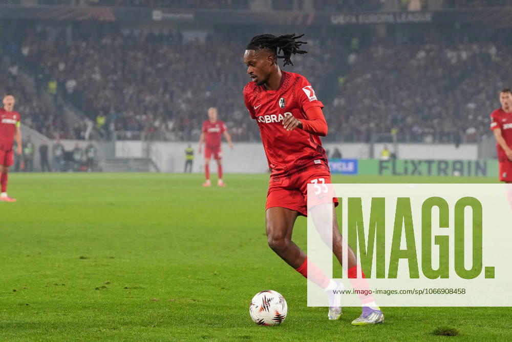 Jordy Makengo SC Freiburg, 33 on the ball , Germany, Football, UEFA Europa League, Matchday 1, League Phase, 2025 2026, SC Freiburg vs FC Basel, 24 09 2025, Europa Park Stadion, Freiburg, Germany Freiburg Europa Park Stadion Baden Württemberg Germany