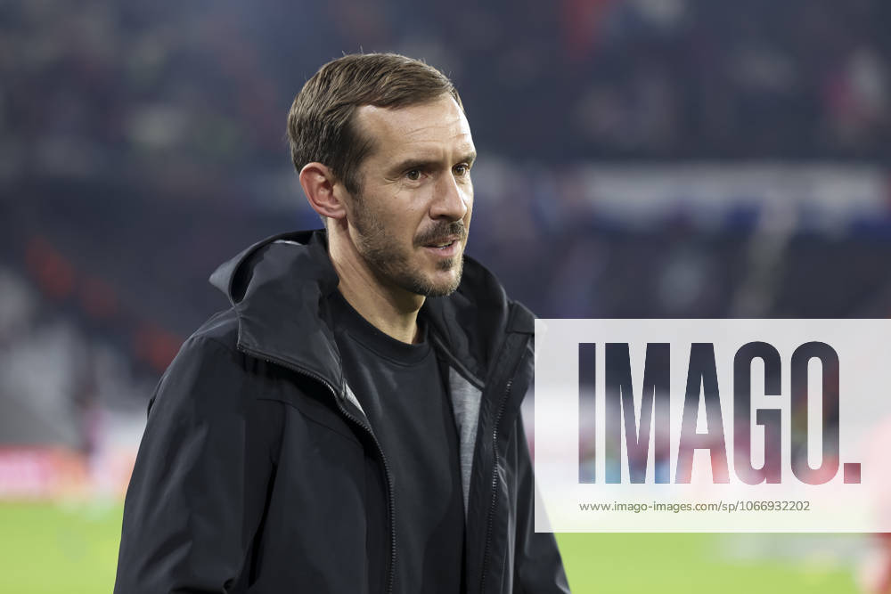 Julian Schuster SC Freiburg, Coach , Germany, Football, UEFA Europa League, Matchday 1, 2025 2026, SC Freiburg vs FC Basel, 24 09 2025, Stadion am Wolfswinkel, Freiburg im Breisgau, Germany Freiburg im Breisgau Stadion am Wolfswinkel Baden Württemberg Germany