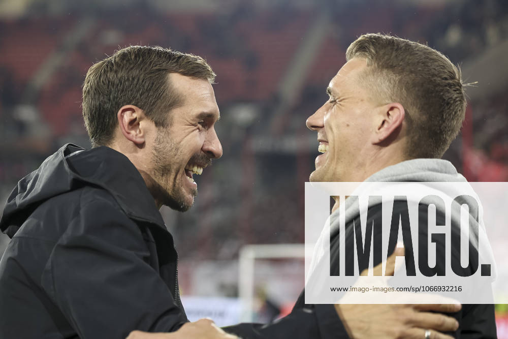 Julian Schuster SC Freiburg, Coach and Nils Petersen former player of SC Freiburg , Germany, Football, UEFA Europa League, 1 Matchday, 2025 2026, SC Freiburg vs FC Basel, 24 09 2025, Stadion am Wolfswinkel, Freiburg im Breisgau, Germany Freiburg im Breisgau Stadion am Wolfswinkel Baden Württemberg Germany