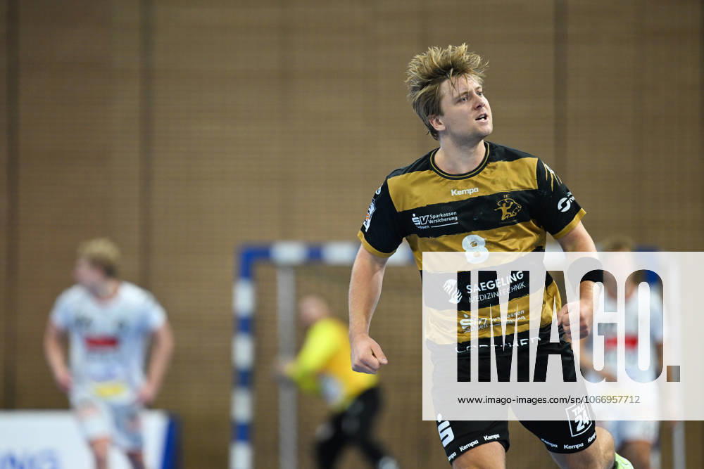 Viktor Petersen Norberg HC Elbflorenz 2006, 8 HC Elbflorenz 2006 vs VfL Luebeck Schwartau, 2 Handball Bundesliga Herren, Spielzeit 2025 2026, 26 09 2025 HC Elbflorenz 2006 vs VfL Luebeck Schwartau, 2 Handball Bundesliga Herren, Spielzeit 2025 2026, 26 09 2025 Dresden