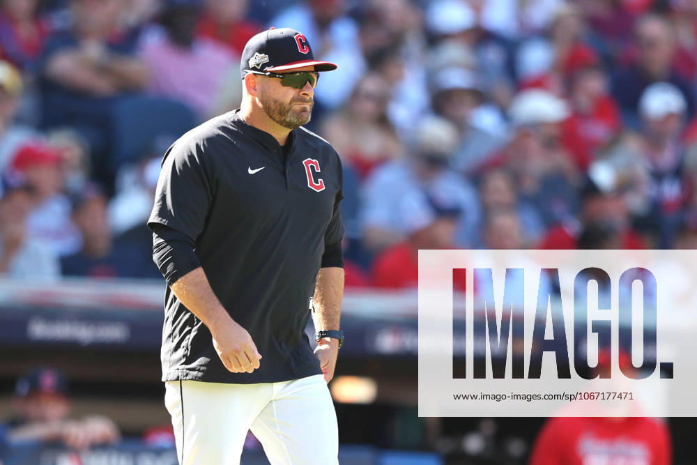 Cleveland Guardians manager Stephen Vogt (12) walks to the mound in the nseventh inning against the Detroit tigers during game one of the American League Wildcard at Progressive Field in Cleveland, Ohio on Tuesday, September 30, 2025. CLE20250930114 AARONxJOSEFCZYK