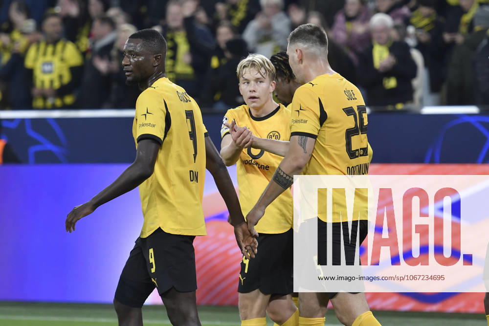 Daniel Svensson Dortmund 24 celebrates after scoring the 1 0 goal with dNiklas Süle Suele Dortmund 25 01 04 2025 Soccer, Champions League, Borussia Dortmund vs Athletic Club de Bilbao, Signal Iduna Park, Dortmund,