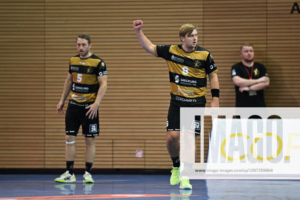 Viktor Petersen Norberg HC Elbflorenz 2006, 8 HC Elbflorenz 2006 vs HSV Hamburg, DHB Pokal Herren, Spielzeit 2025 2026, 01 10 2025 HC Elbflorenz 2006 vs HSV Hamburg DHB Pokal Herren, Spielzeit 2025 2026, 01 10 2025 Dresden