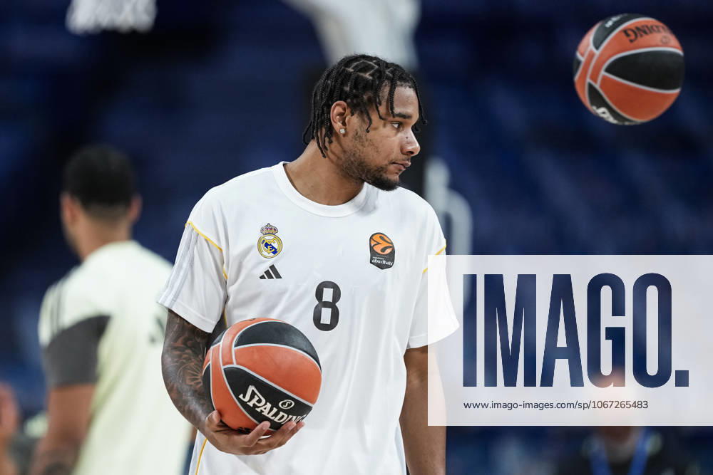 Chuma Okeke of Real Madrid looks on during the Turkish Airlines Euroleague 2025 26 League Phase MD2, match played between Real Madrid and Olympiacos Piraeus at Madrid Arena on October 02, 2025 in Madrid, Spain. Madrid Spain - ZUMAa181 20251002_zaa_a181_070