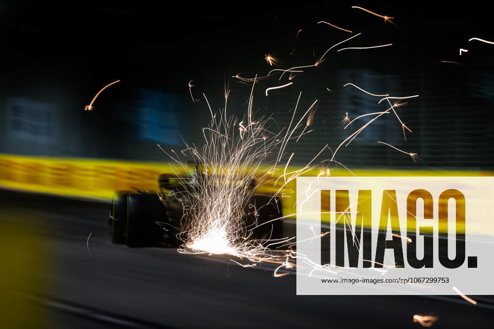 F1 - SINGAPORE GRAND PRIX 2025 27 HULKENBERG Nico (ger), Stake F1 Team Kick C45, action during the 2025 Formula 1 Singapore Grand Prix, 18th round of the 2025 FIA Formula One World Championship, WM, Weltmeisterschaft from October 3 to 5, 2025 on the Marina Bay Street Circuit, in Singapore - SingaporeSingapore