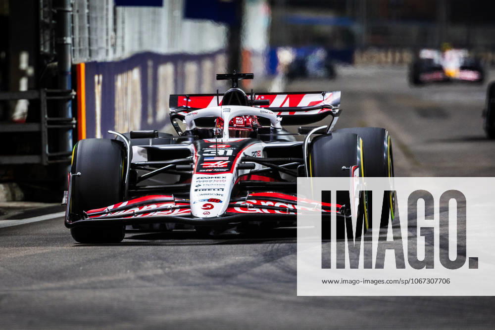 Marina Bay Street Circuit, Singapore, Singapore. 3.October.2025; Esteban Ocon of France and MoneyGram Haas F1 Team during Free Practice 2 Formula One Singapore Grand Prix aflo_305775290