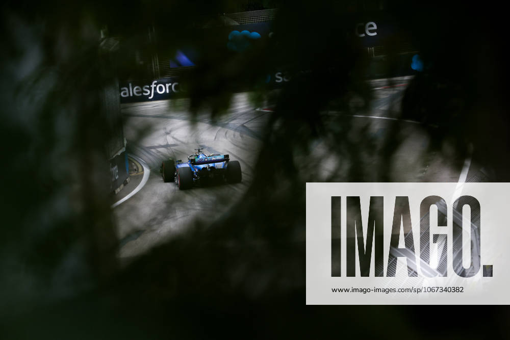 F1 - SINGAPORE GRAND PRIX 2025 23 ALBON Alexander (tha), Williams Racing FW47, action during the 2025 Formula 1 Singapore Grand Prix, 18th round of the 2025 FIA Formula One World Championship, WM, Weltmeisterschaft from October 3 to 5, 2025 on the Marina Bay Street Circuit, in Singapore - SingaporeSingapore