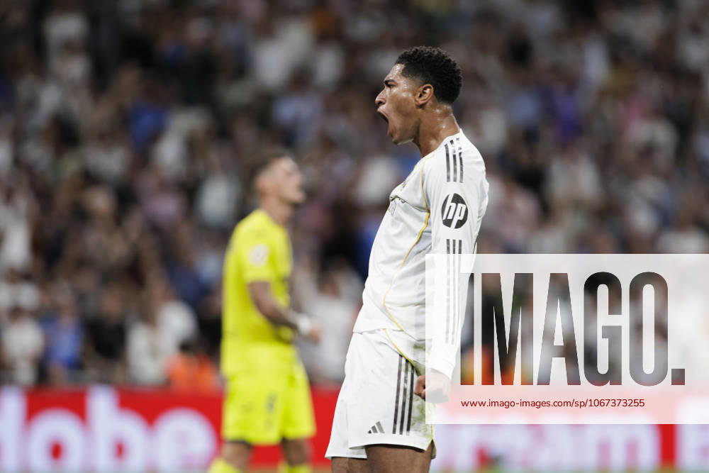 LA LIGA EA Sports - Real Madrid vs Villarreal MADRID, SPAIN - October 4:Jude Bellingham of Real Madrid celebrates a goal during the La Liga 2025 26 match between Real Madrid and Villarreal at Santiago Bernabeu Stadium. (Photo by Guille Martinez f22photo) Madrid Santiago Bernabeu Stadium Spain