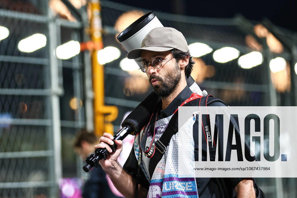 F1 - SINGAPORE GRAND PRIX 2025 Andre Ferreira, Portuguese photographer during the 2025 Formula 1 Singapore Grand Prix, 18th round of the 2025 FIA Formula One World Championship, WM, Weltmeisterschaft from October 3 to 5, 2025 on the Marina Bay Street Circuit, in Singapore - SingaporeSingapore
