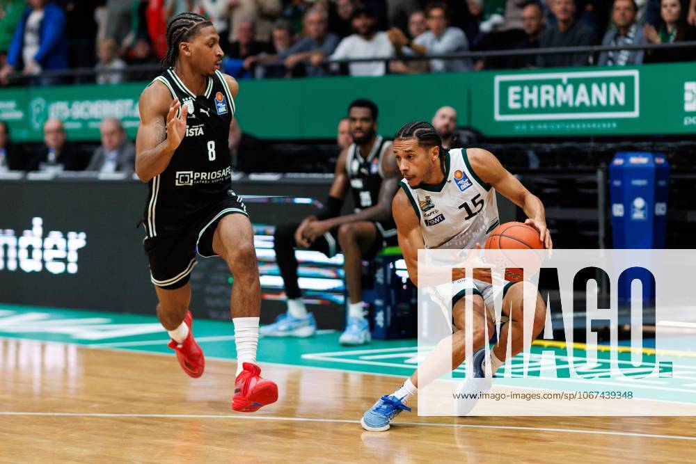 Jordan Roland Gladiators Trier in a duel with Demarcus Marquette Demonia BMA365 Bamberg Baskets , Vet Concept Gladiators Trier vs BMA365 Bamberg Baskets, Basketball, easyCredit BBL, Matchday 3, Season 2025 2026, 05 10 2025 Vet Concept Gladiators Trier vs BMA365 Bamberg Baskets, Basketball, easyCredit BBL, Matchday 3, Season 2025 2026
