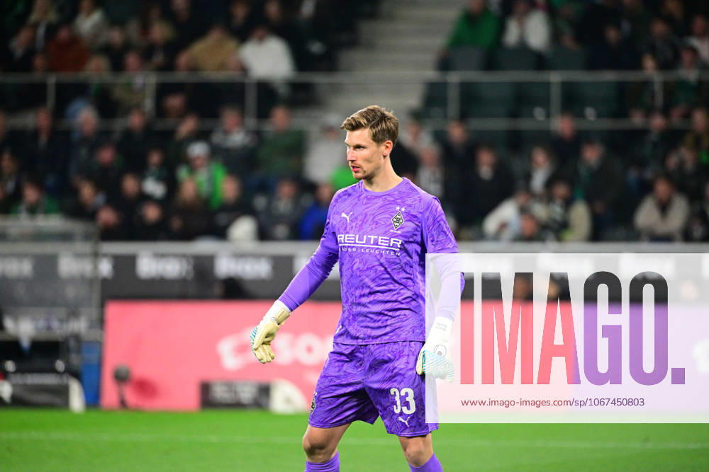 Moenchengladbach Football, Men, Season 2025 2026, Borussia Moenchengladbach vs SC Freiburg Goalkeeper Moritz Nicolas Gladbach DFL regulations prohibit any use of photographs as image sequences and or quasi video Borussia Park NRW Germany