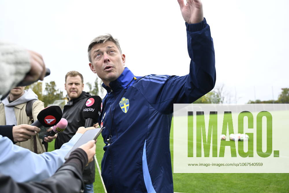 STOCKHOLM, SWEDEN 20251008 National team captain Jon Dahl Tomasson as the men s national team gathers on Bosön in Stockholm ahead of the World Cup qualifiers against Switzerland and Kosovo STOCKHOLM SWEDEN