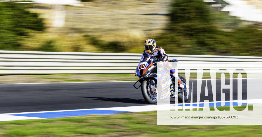 Michael van der Mark in action during the WorldSBK Championship Free Practice at the Estoril Circuit, Portugal, on October 11, 2025. Cascais Portugal - ZUMAr200 20251010_zsp_r200_001