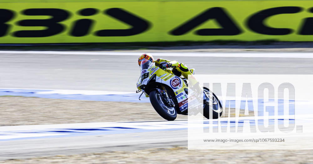 Andrea Iannone in action during the WorldSBK Championship Free Practice at the Estoril Circuit, Portugal, on October 11, 2025. Cascais Portugal - ZUMAr200 20251010_zsp_r200_023